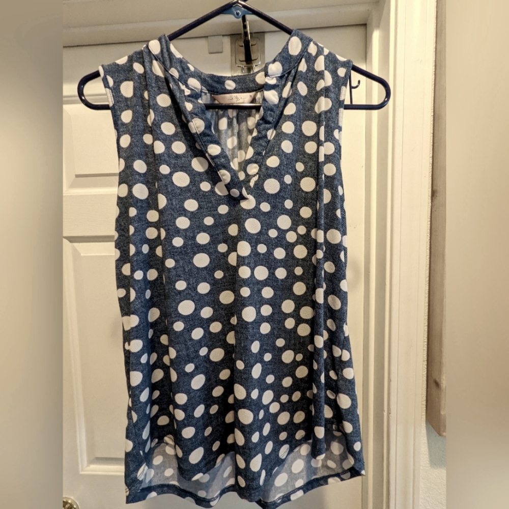 Blouse sleeveless